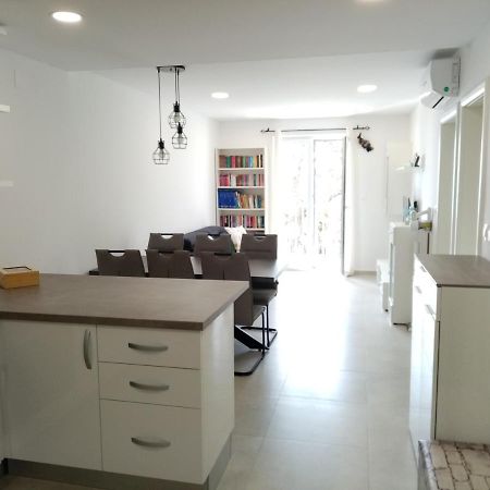 Dvosobni Apartman Luka Appartement Mlini Buitenkant foto