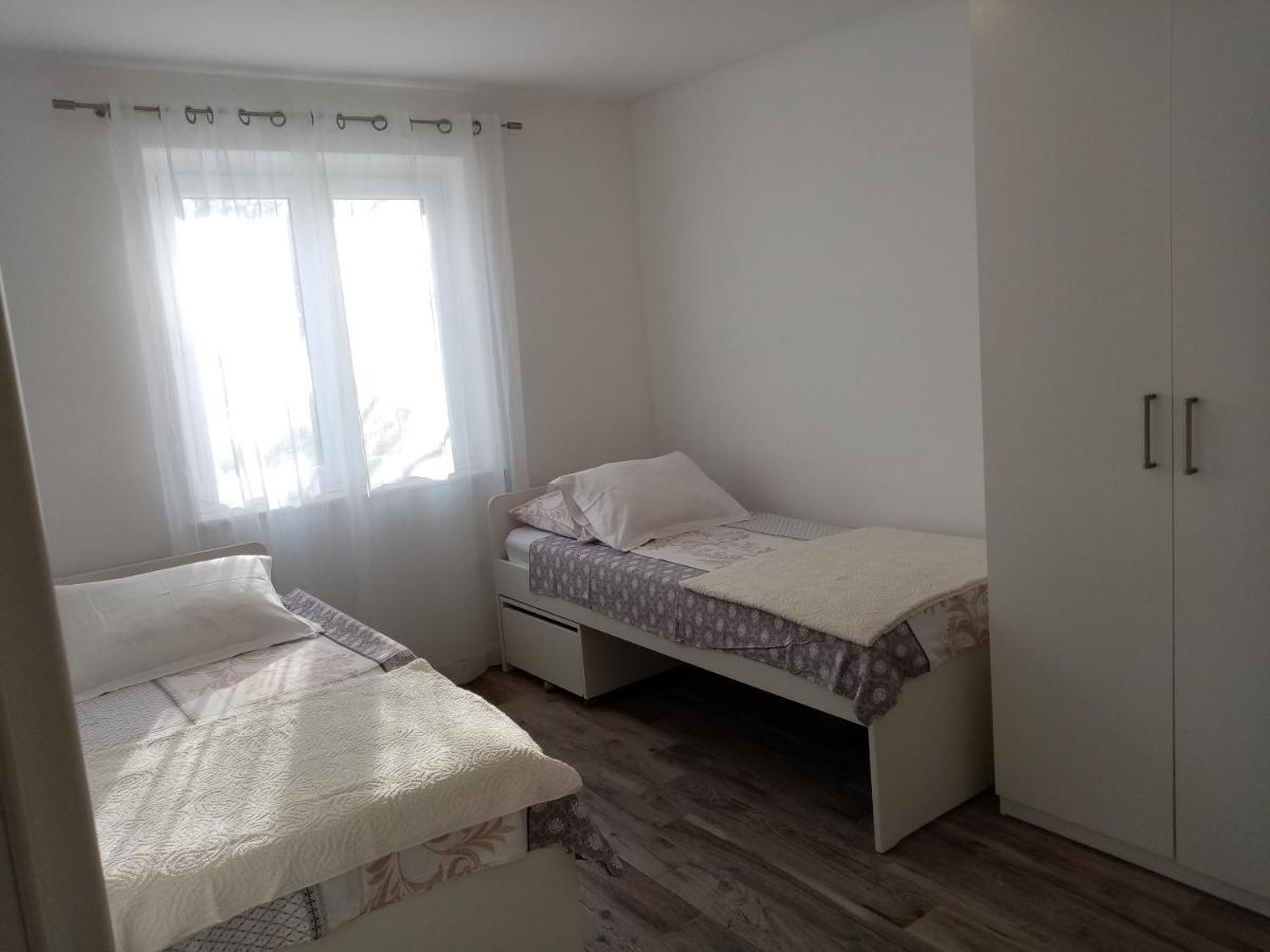 Dvosobni Apartman Luka Appartement Mlini Buitenkant foto